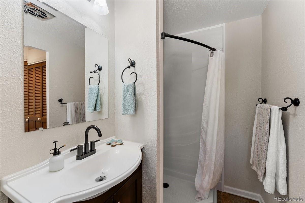 MLS Image #25 for 2615  centre lane,colorado springs, Colorado