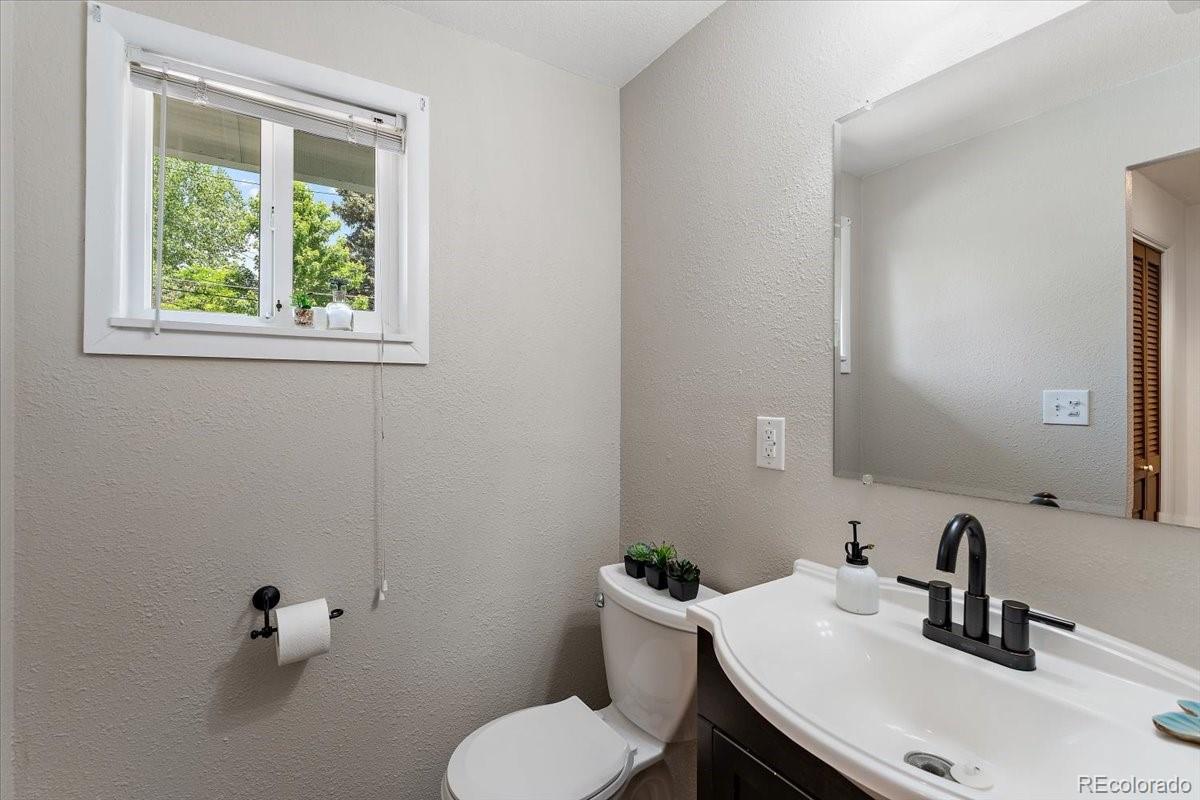 MLS Image #26 for 2615  centre lane,colorado springs, Colorado