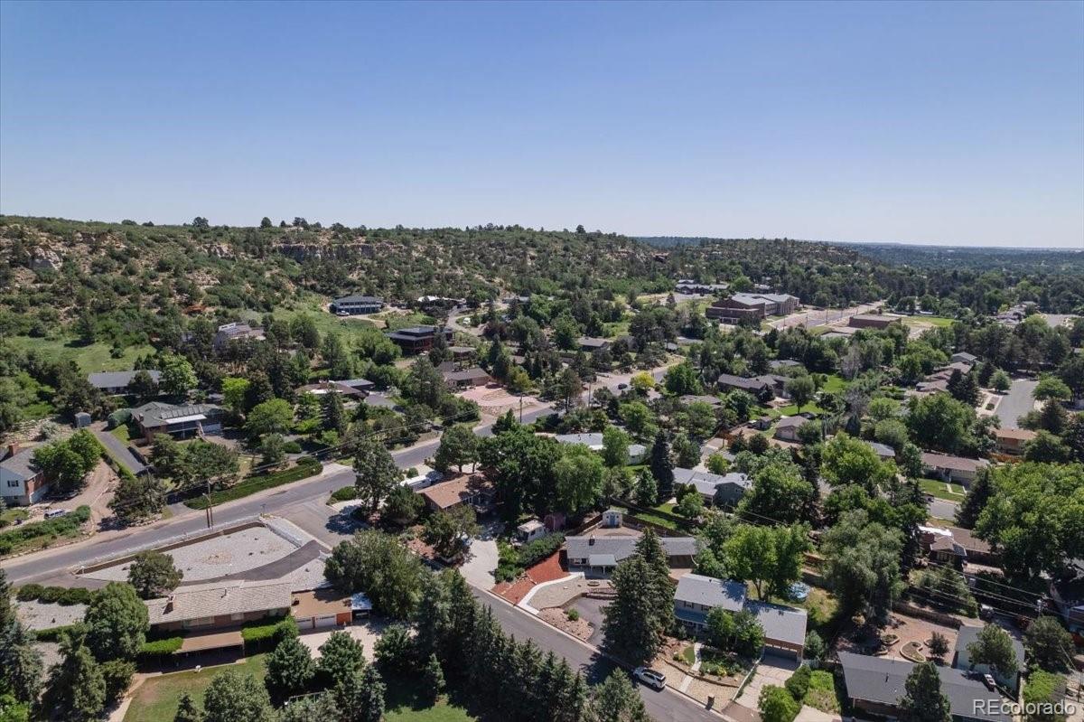 MLS Image #43 for 2615  centre lane,colorado springs, Colorado