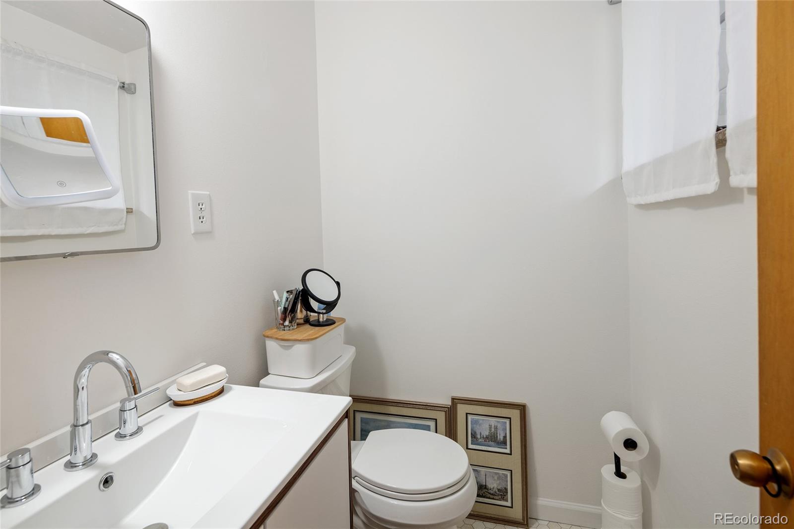MLS Image #31 for 6080 s detroit street,centennial, Colorado