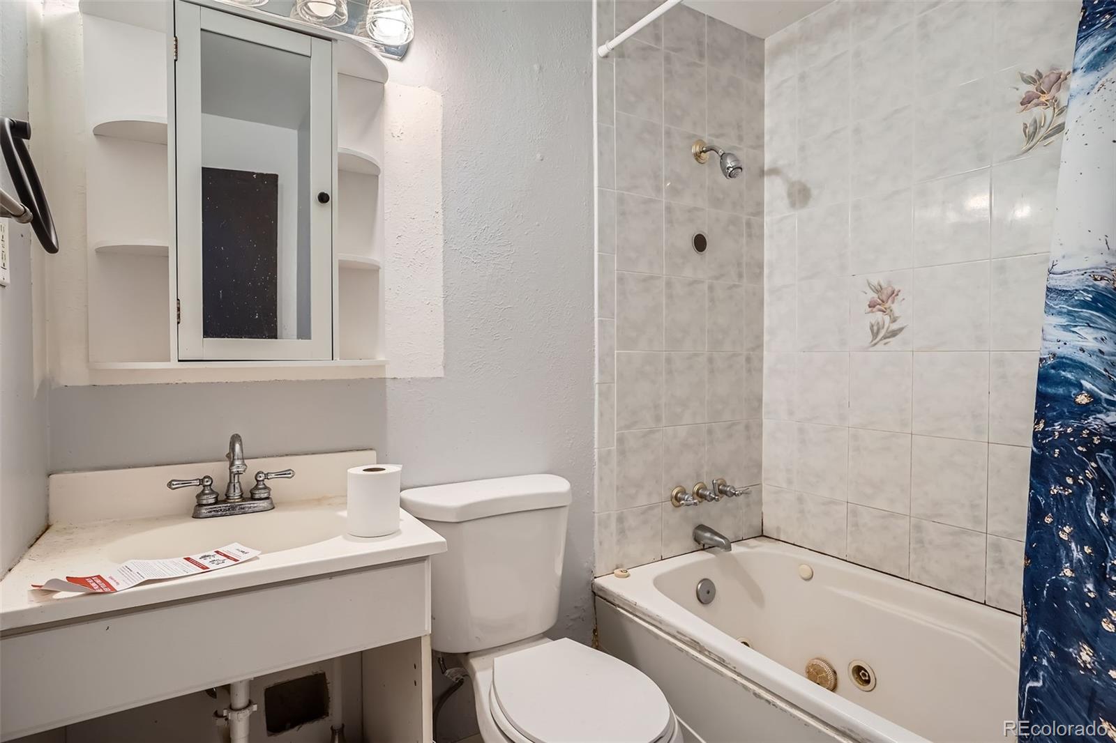 MLS Image #11 for 5274  alkire street,arvada, Colorado