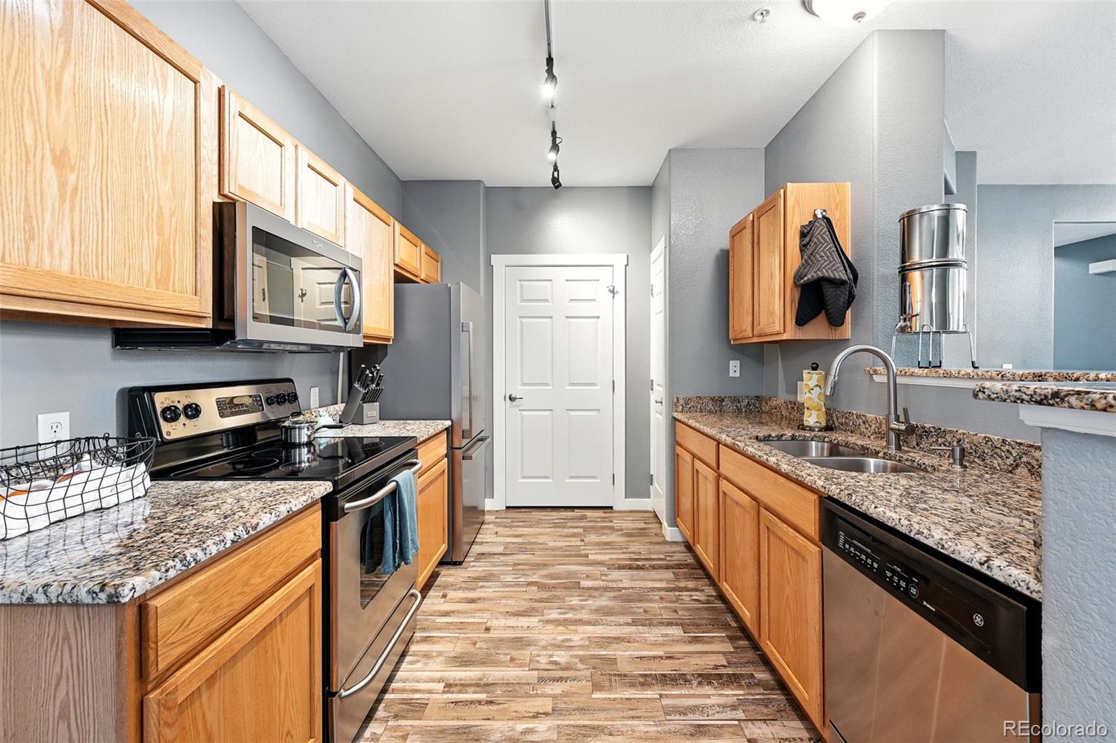 MLS Image #15 for 474  black feather loop,castle rock, Colorado