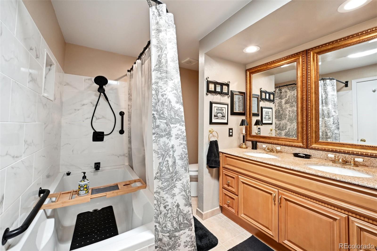 MLS Image #23 for 8664 e monmouth place,denver, Colorado