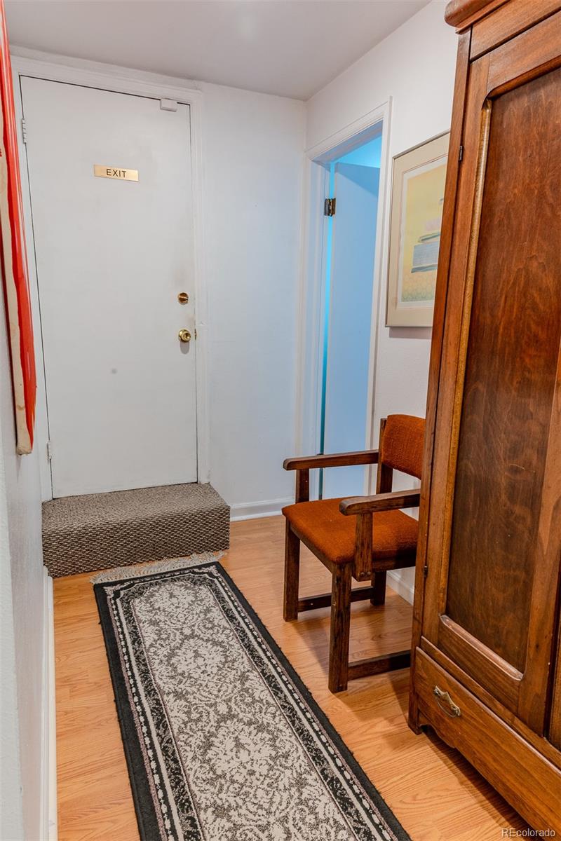 MLS Image #29 for 8664 e monmouth place,denver, Colorado