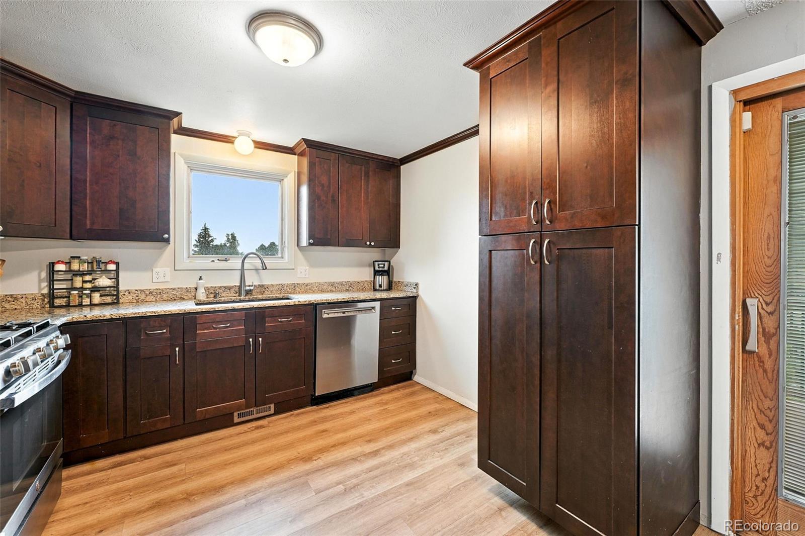 MLS Image #13 for 7830  club crest drive,arvada, Colorado
