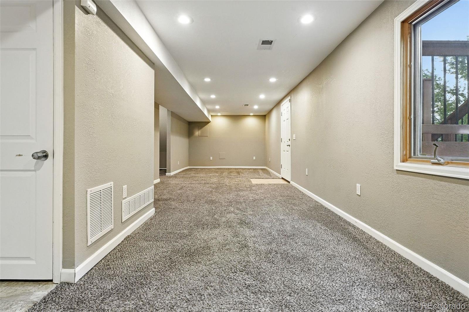 MLS Image #31 for 7830  club crest drive,arvada, Colorado