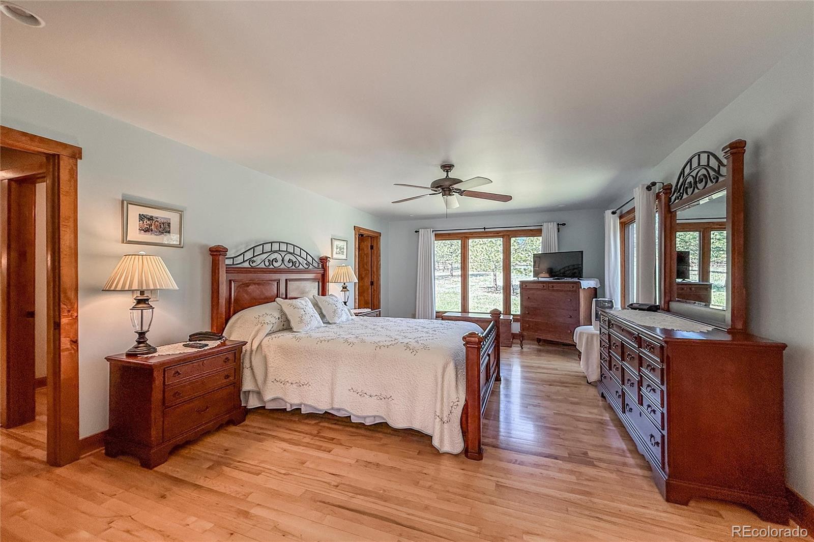 MLS Image #14 for 770  east lane,estes park, Colorado