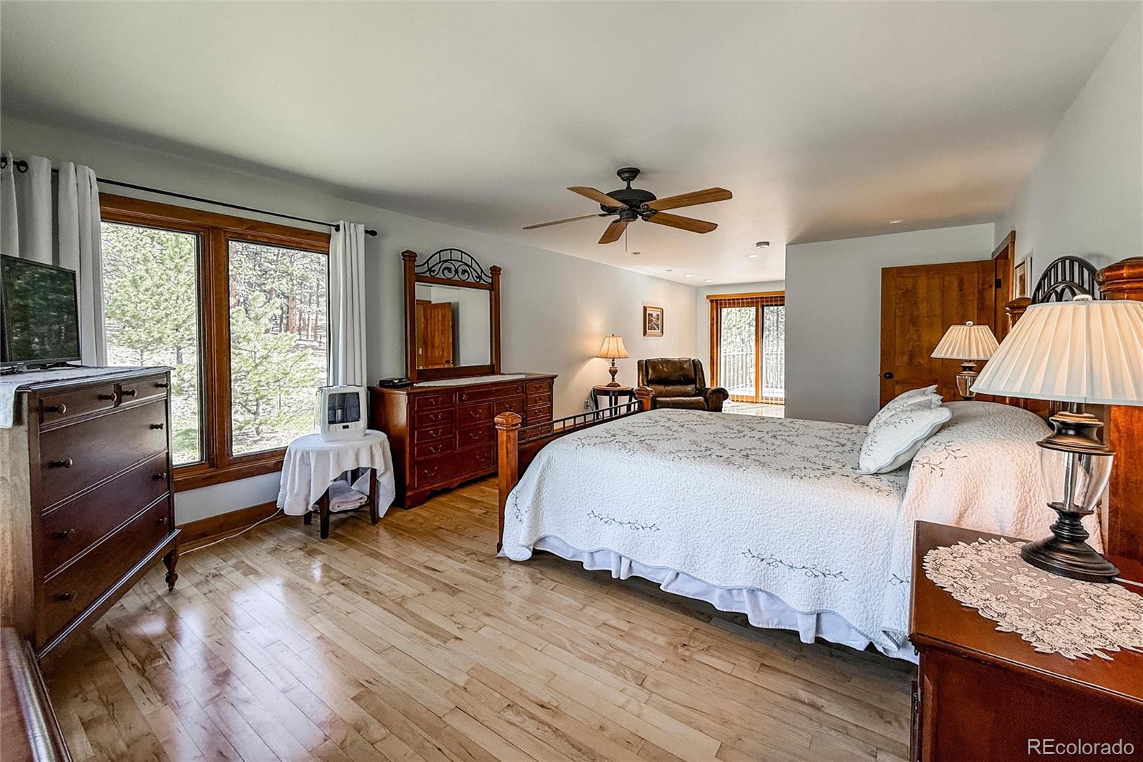 MLS Image #15 for 770  east lane,estes park, Colorado