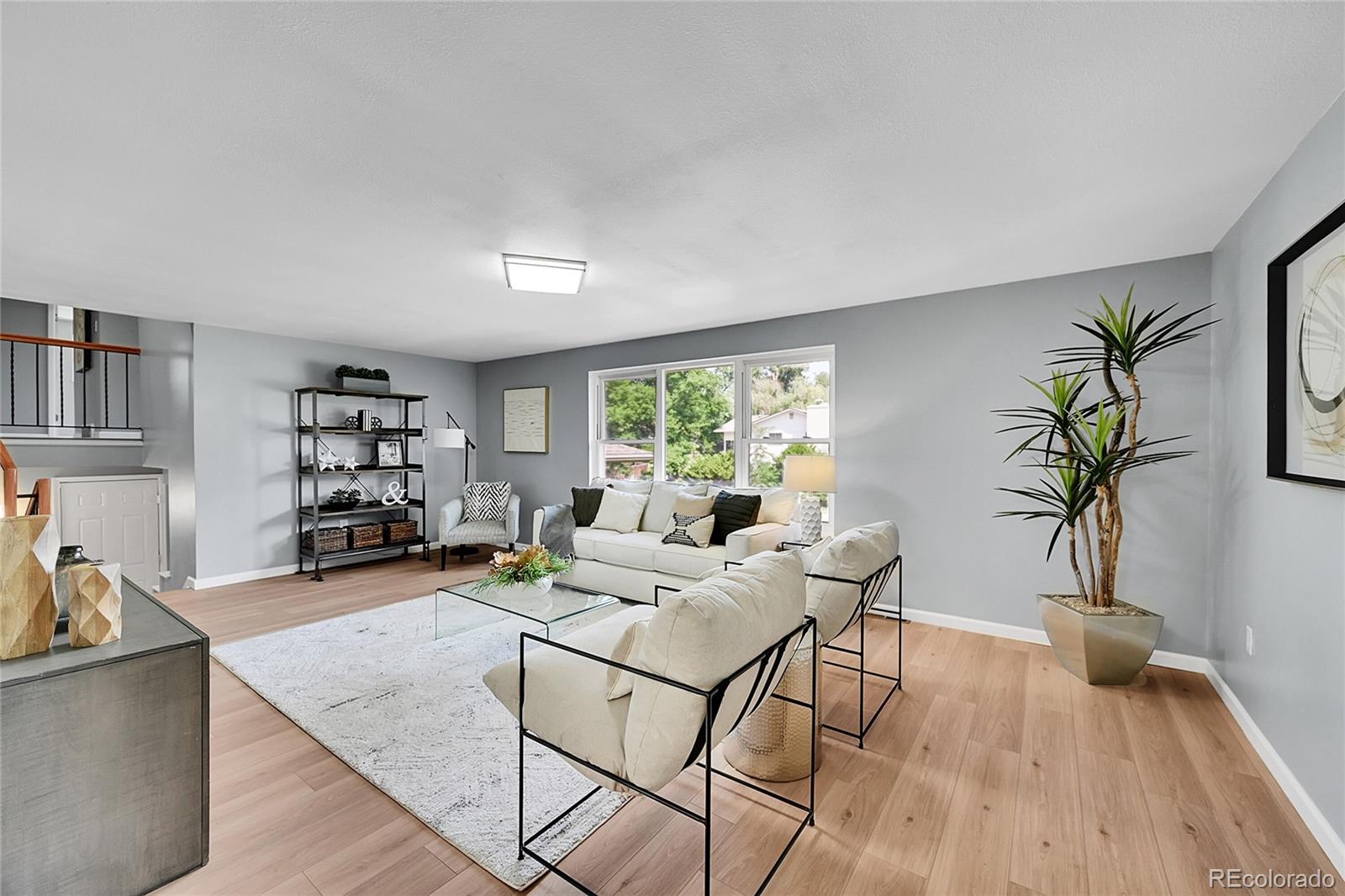 MLS Image #13 for 8722 e layton avenue,denver, Colorado