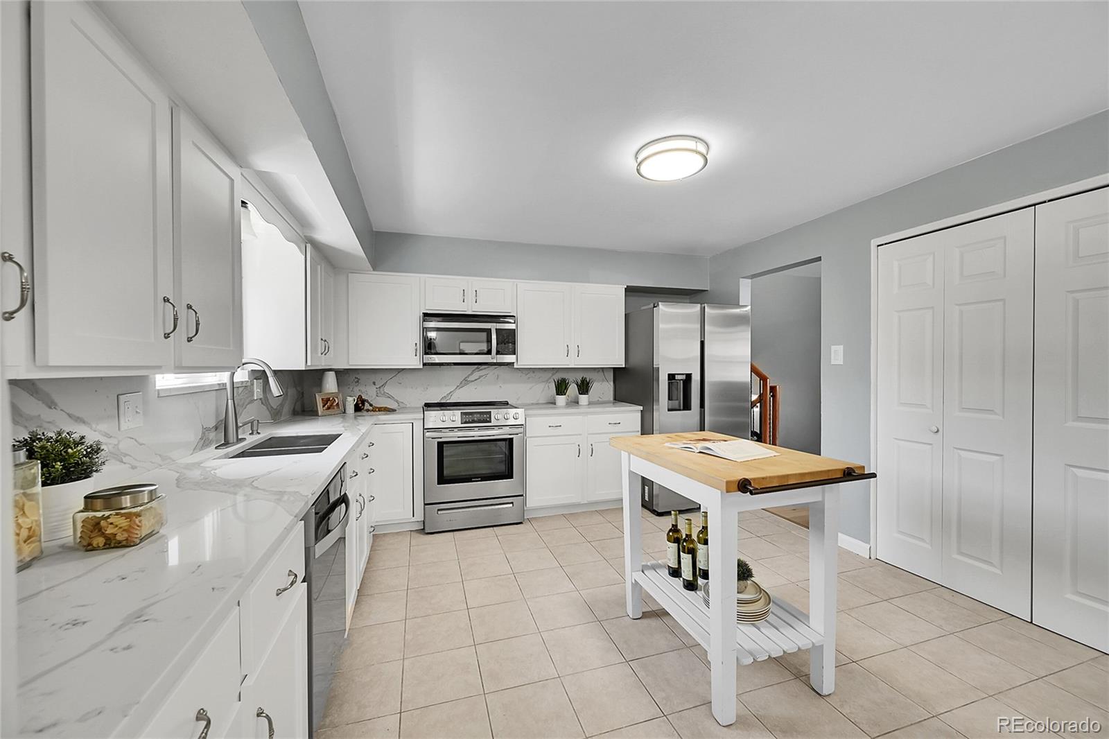 MLS Image #19 for 8722 e layton avenue,denver, Colorado