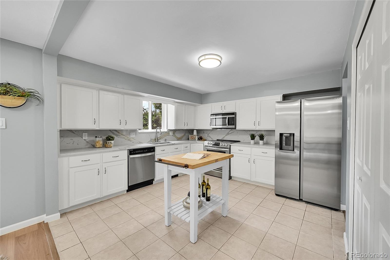 MLS Image #20 for 8722 e layton avenue,denver, Colorado