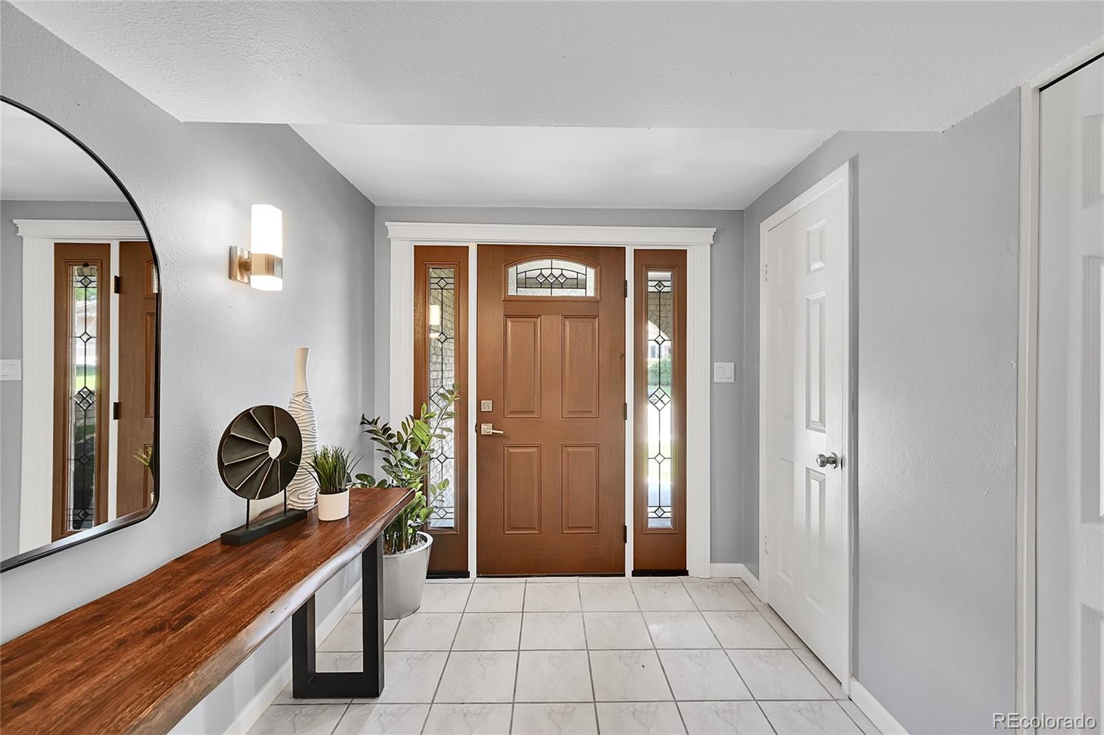 MLS Image #3 for 8722 e layton avenue,denver, Colorado