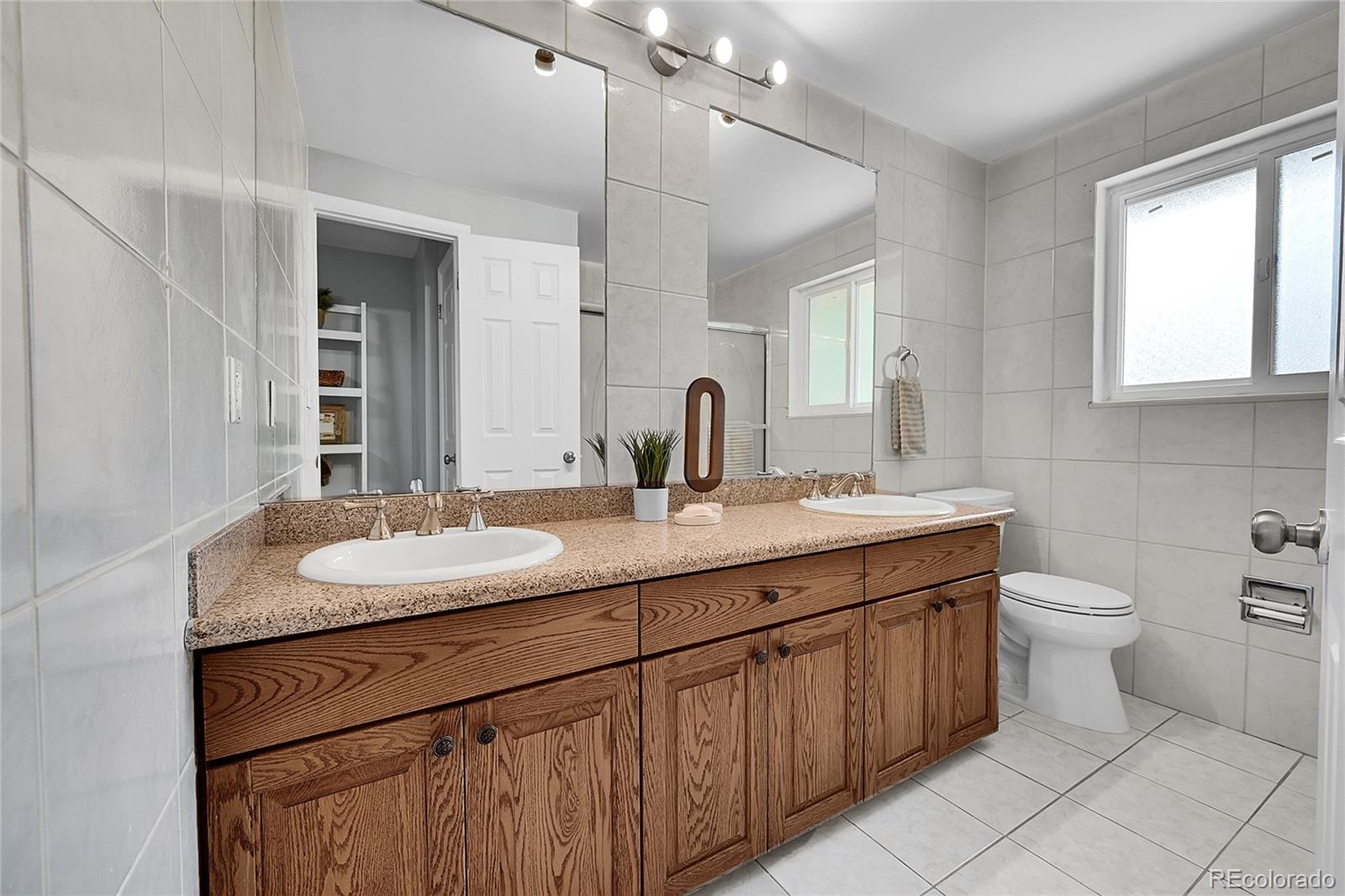 MLS Image #33 for 8722 e layton avenue,denver, Colorado
