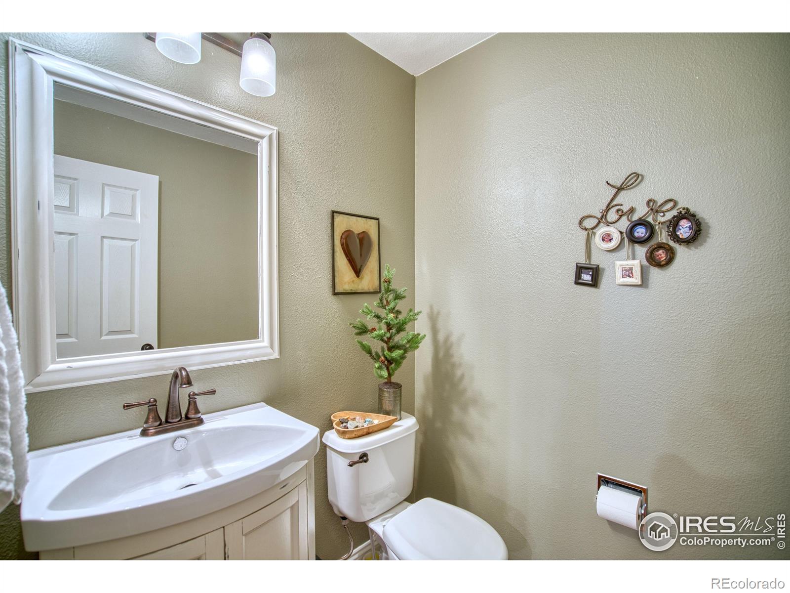 MLS Image #10 for 3245  grand canyon street,fort collins, Colorado