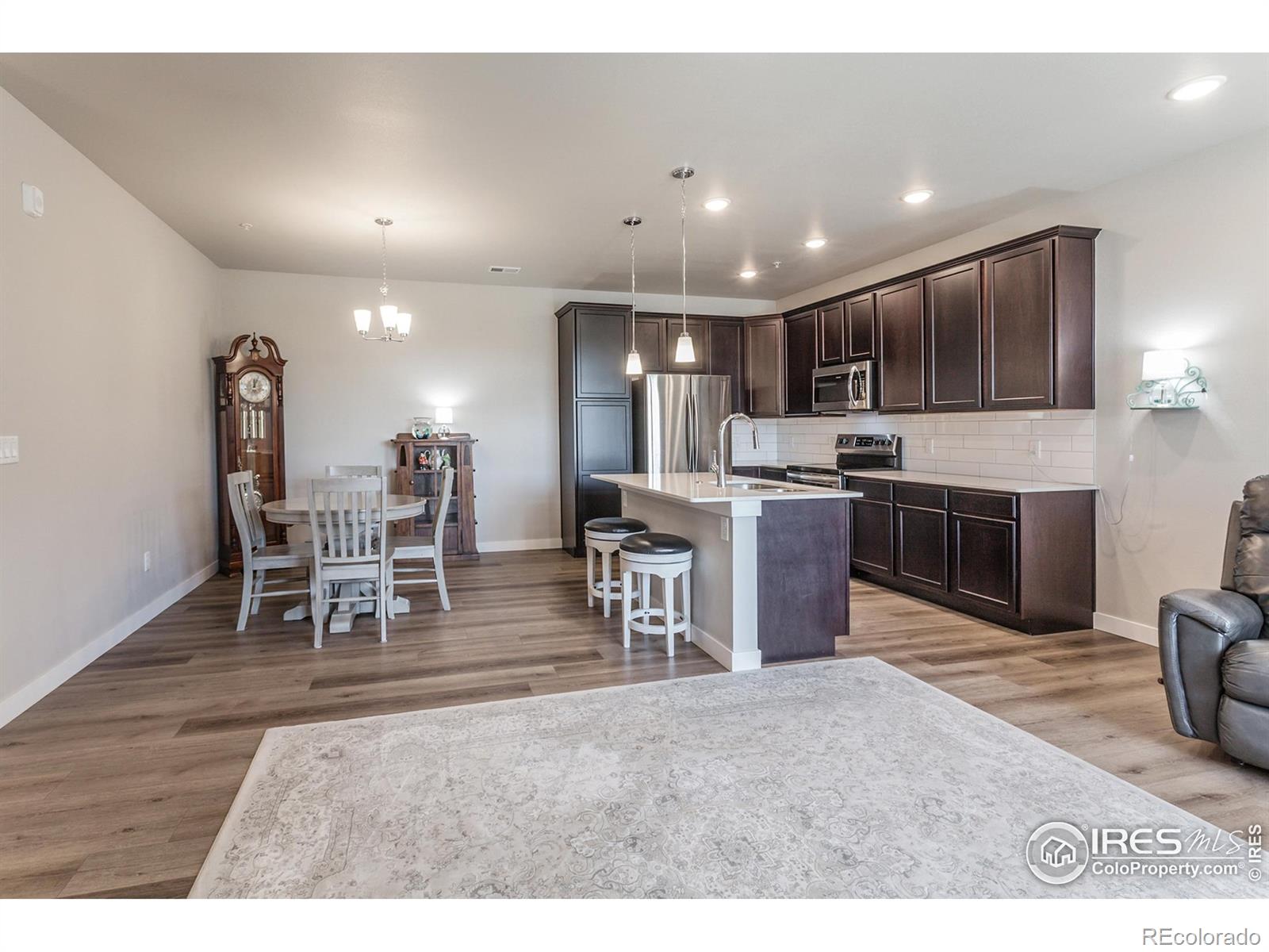 MLS Image #11 for 330  high point drive,longmont, Colorado