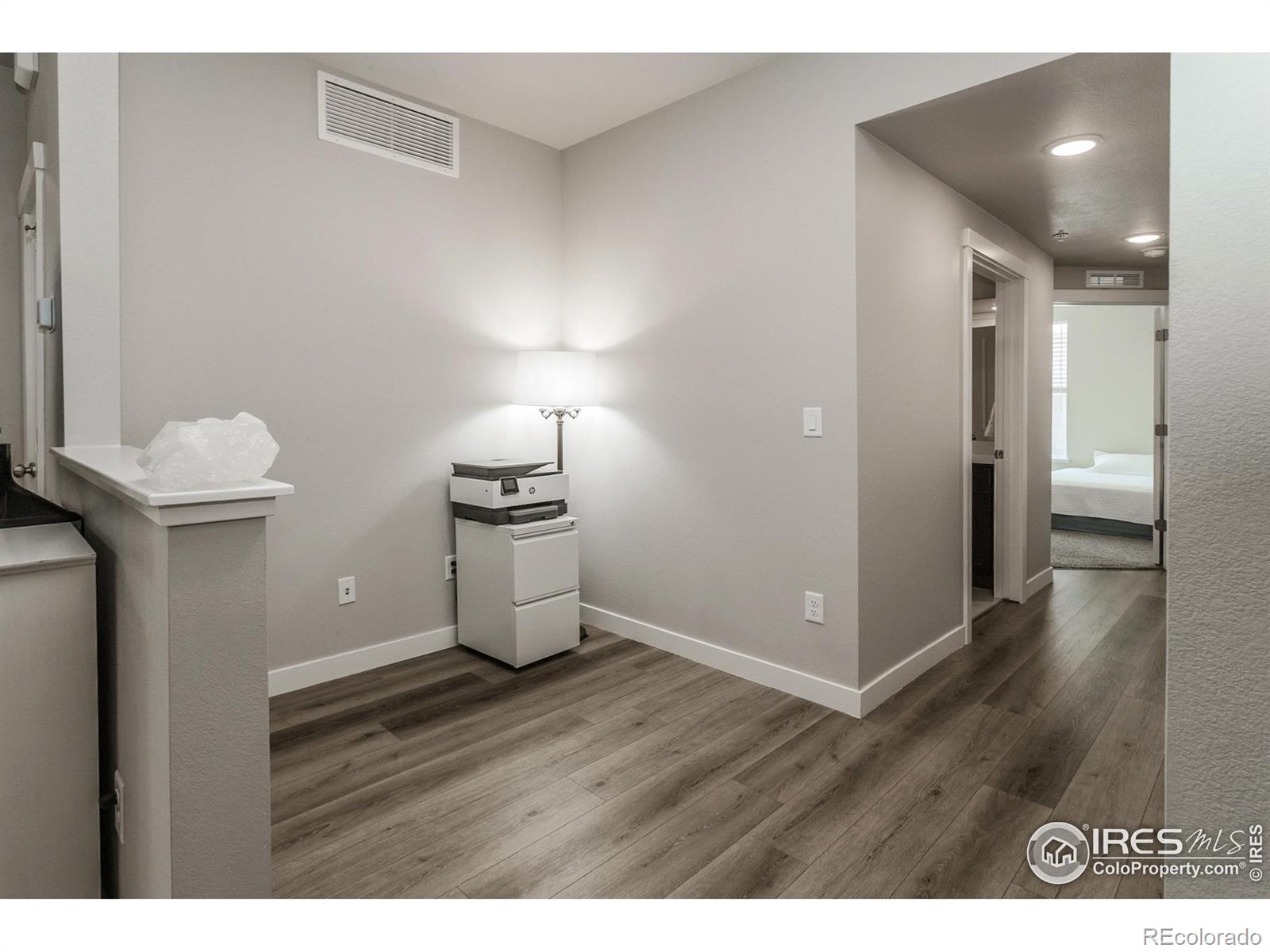 MLS Image #17 for 330  high point drive,longmont, Colorado