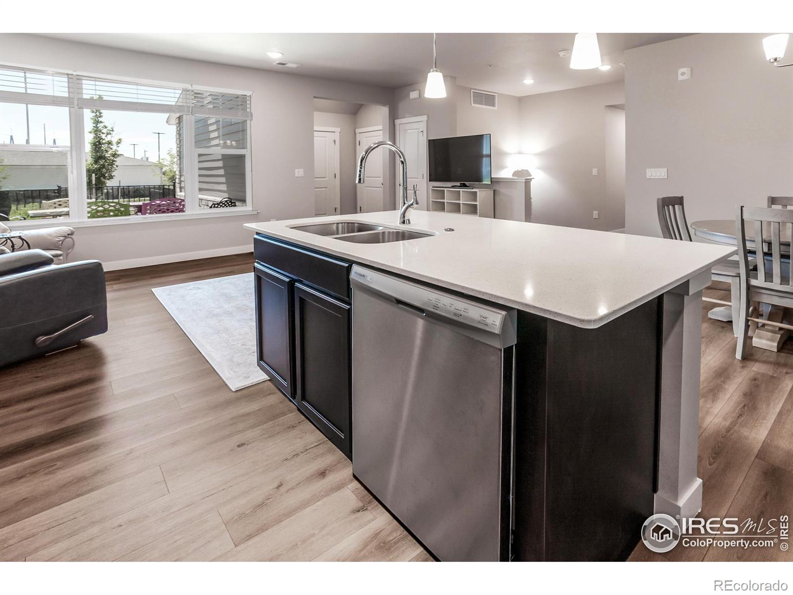 MLS Image #18 for 330  high point drive,longmont, Colorado