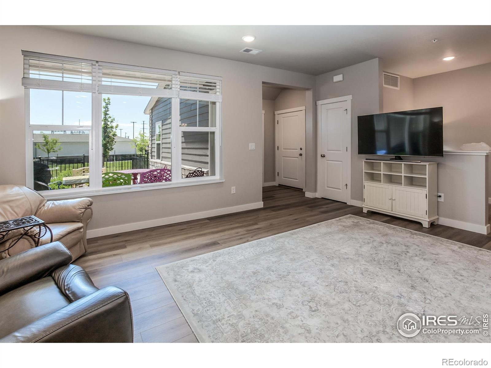 MLS Image #9 for 330  high point drive,longmont, Colorado