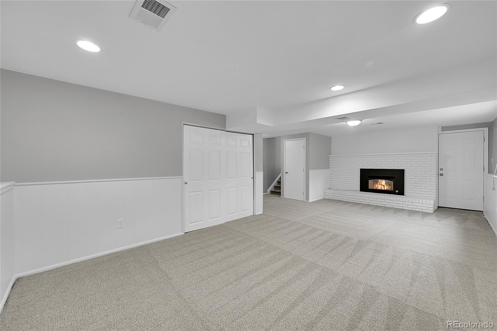 MLS Image #23 for 4722 s xenia street,denver, Colorado