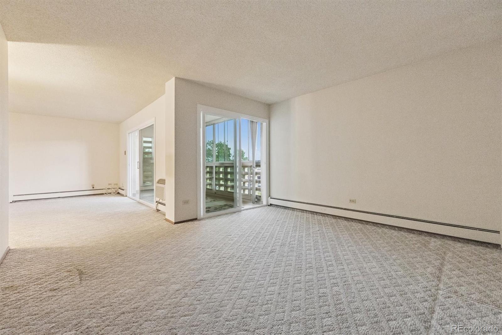 MLS Image #13 for 9625 e center avenue,denver, Colorado