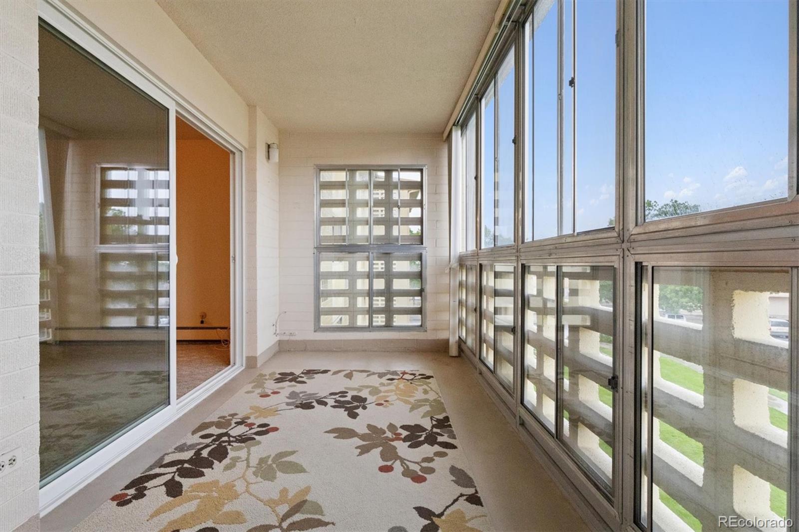 MLS Image #14 for 9625 e center avenue,denver, Colorado