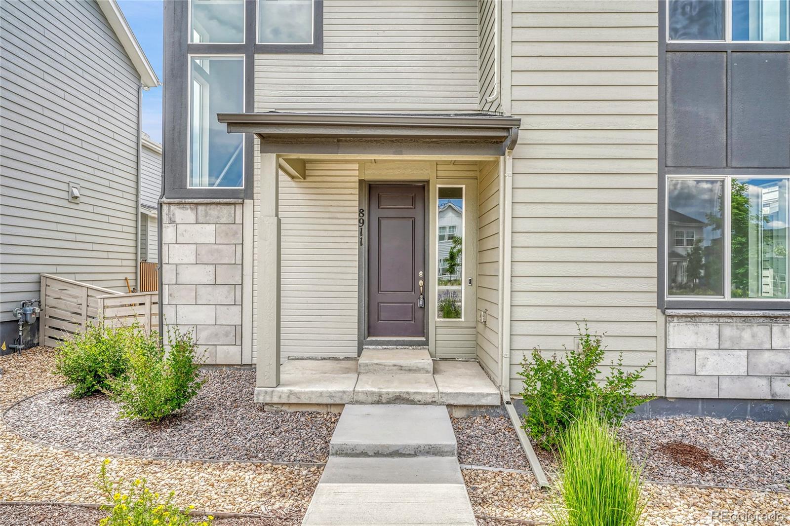 MLS Image #2 for 8911  eagle river street,littleton, Colorado