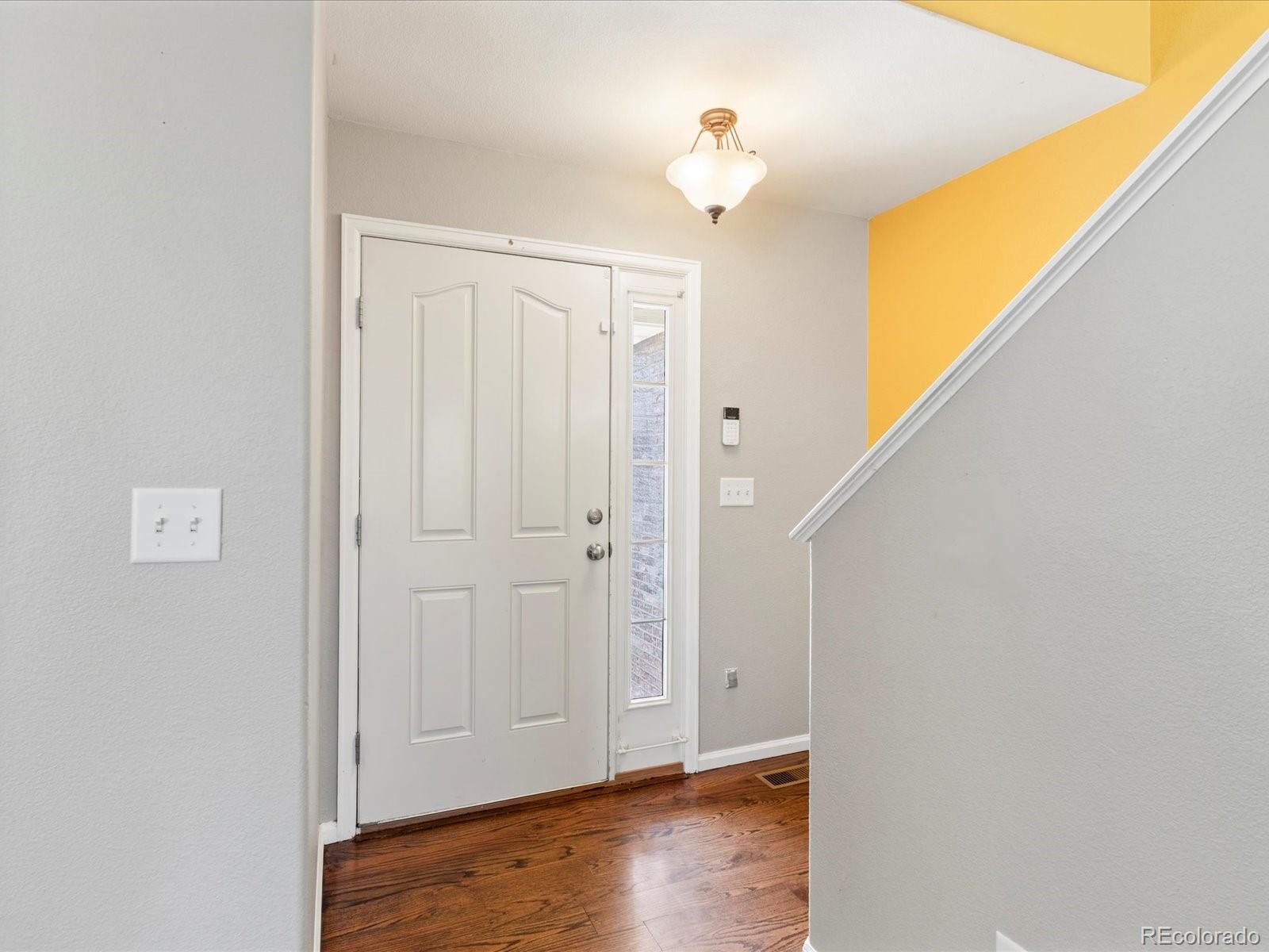 MLS Image #4 for 4816 s elk way,aurora, Colorado