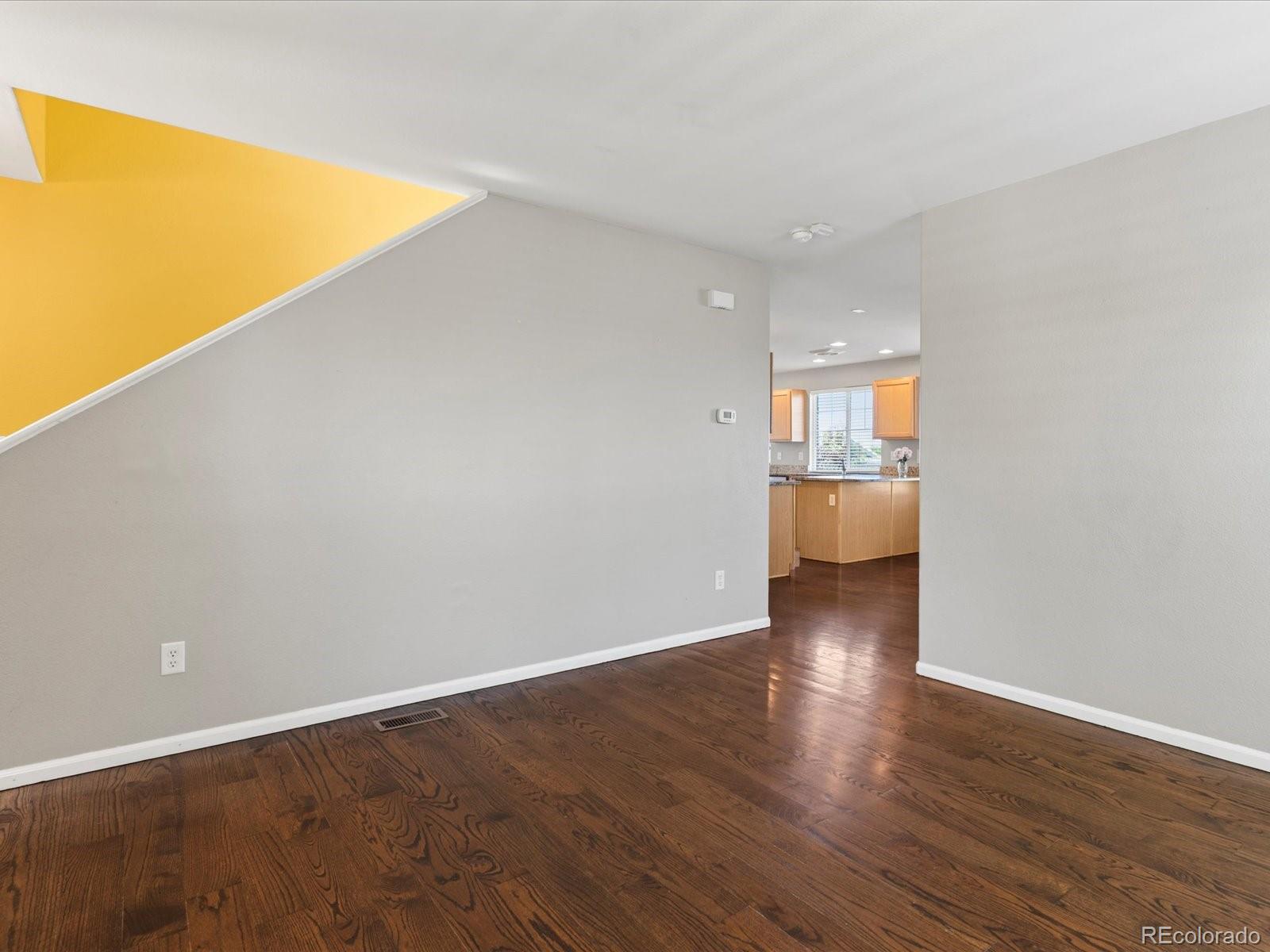 MLS Image #5 for 4816 s elk way,aurora, Colorado