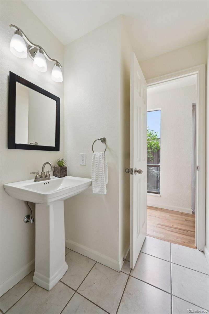 MLS Image #14 for 9338 w utah place,lakewood, Colorado