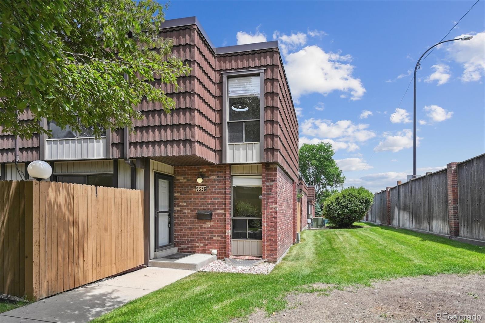MLS Image #21 for 9338 w utah place,lakewood, Colorado