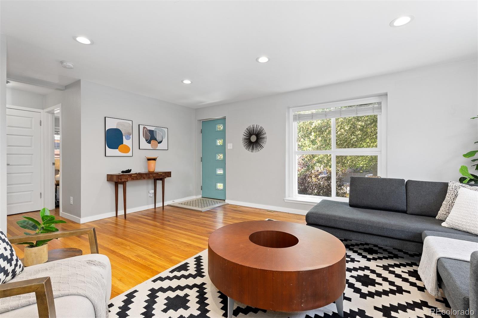 MLS Image #14 for 4451  eliot street,denver, Colorado