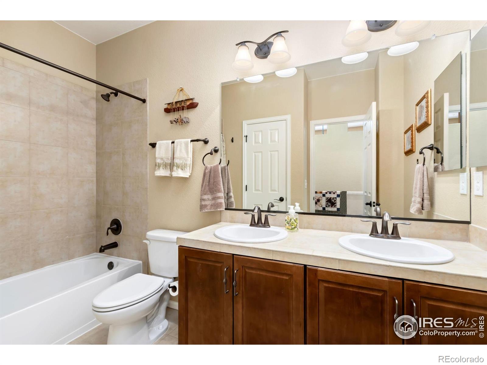 MLS Image #17 for 2196  winding drive,longmont, Colorado