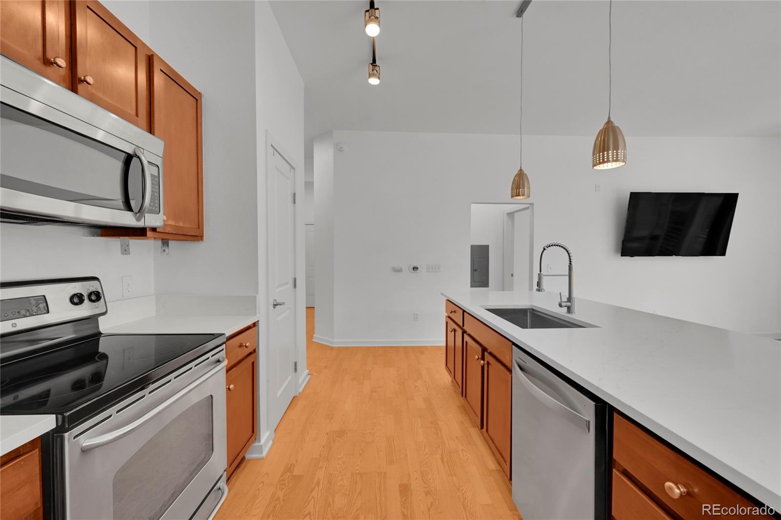 MLS Image #15 for 7240 w custer avenue,lakewood, Colorado