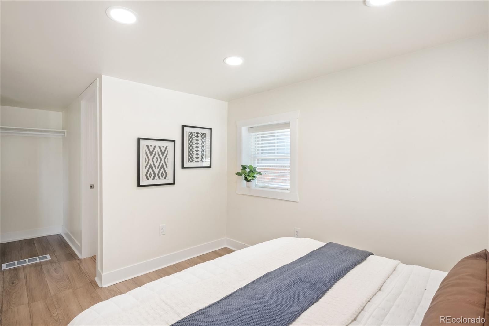 MLS Image #14 for 2635  kearney street,denver, Colorado