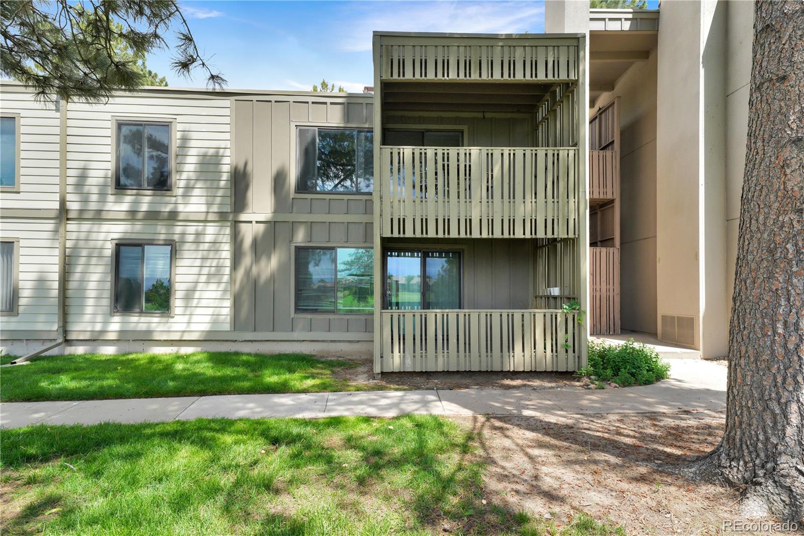 MLS Image #17 for 2525 s dayton way,denver, Colorado