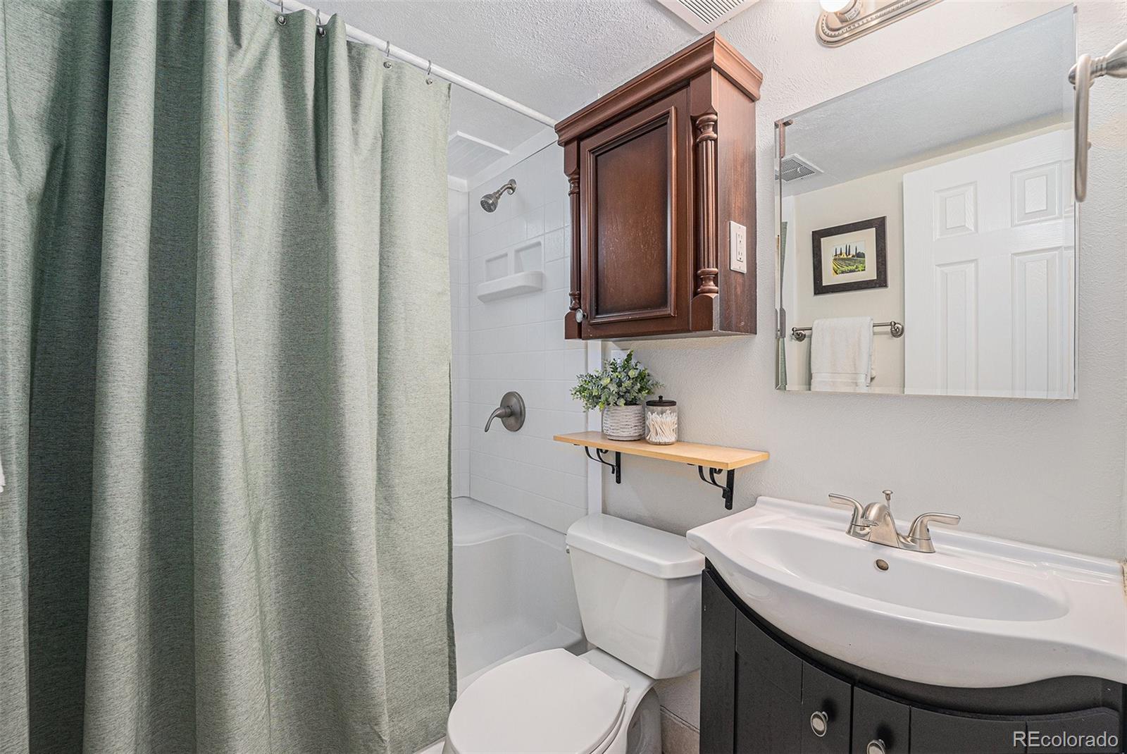MLS Image #12 for 6513  gray street,arvada, Colorado