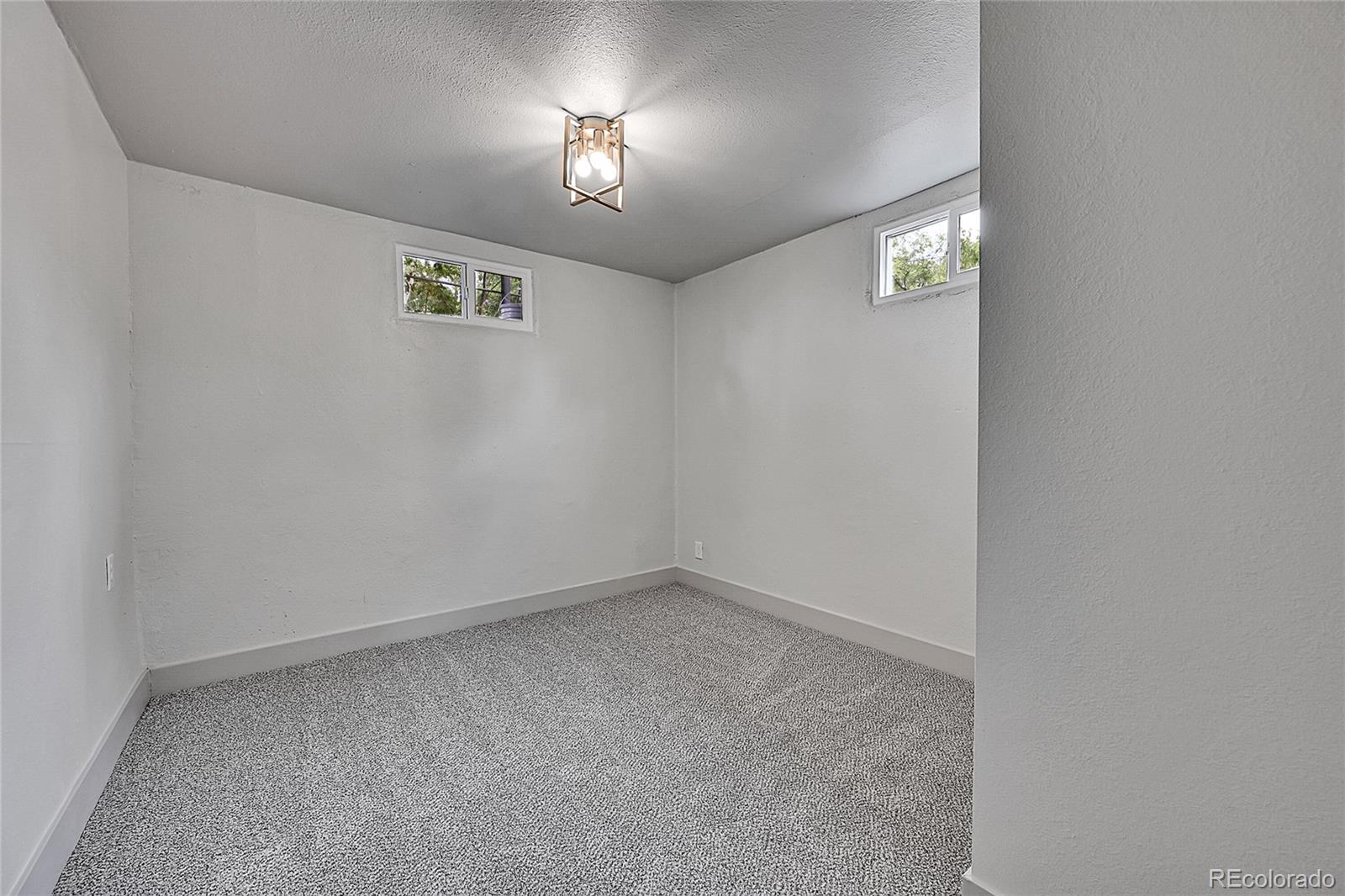 MLS Image #23 for 2015 e 10th street,pueblo, Colorado