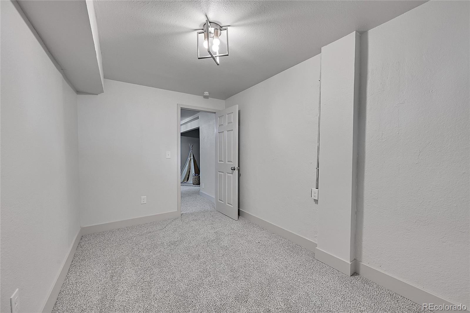 MLS Image #25 for 2015 e 10th street,pueblo, Colorado