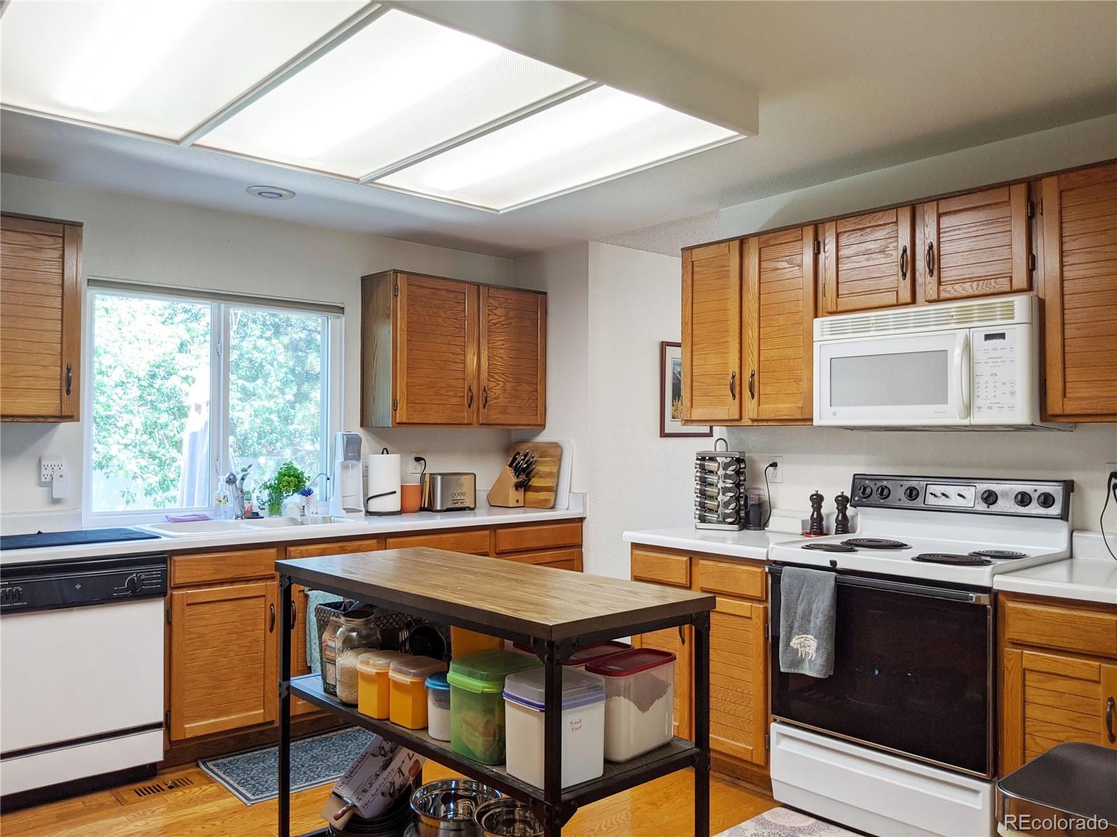 MLS Image #7 for 5695 w 109th circle,westminster, Colorado