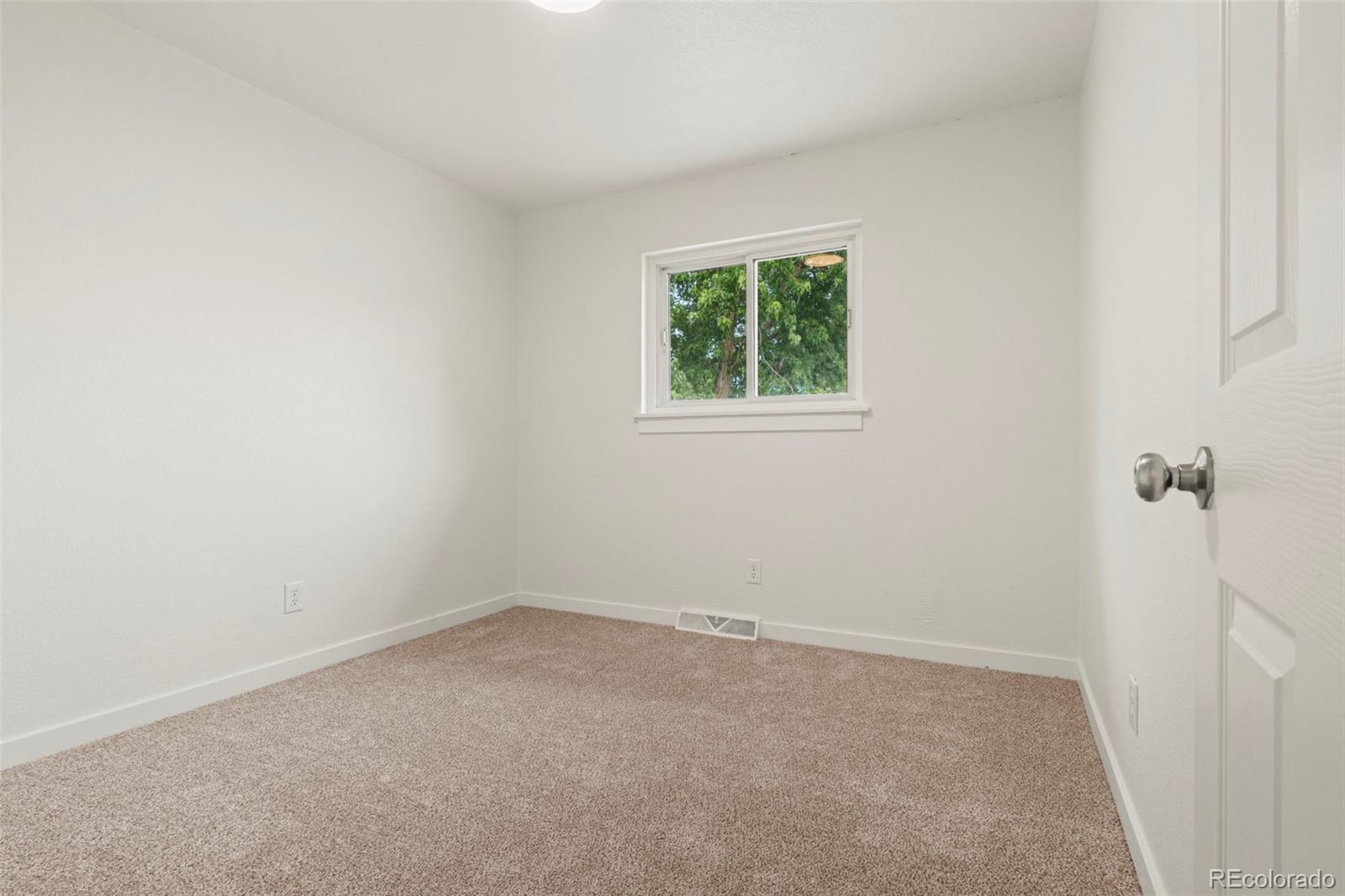 MLS Image #13 for 871 s worchester street,aurora, Colorado