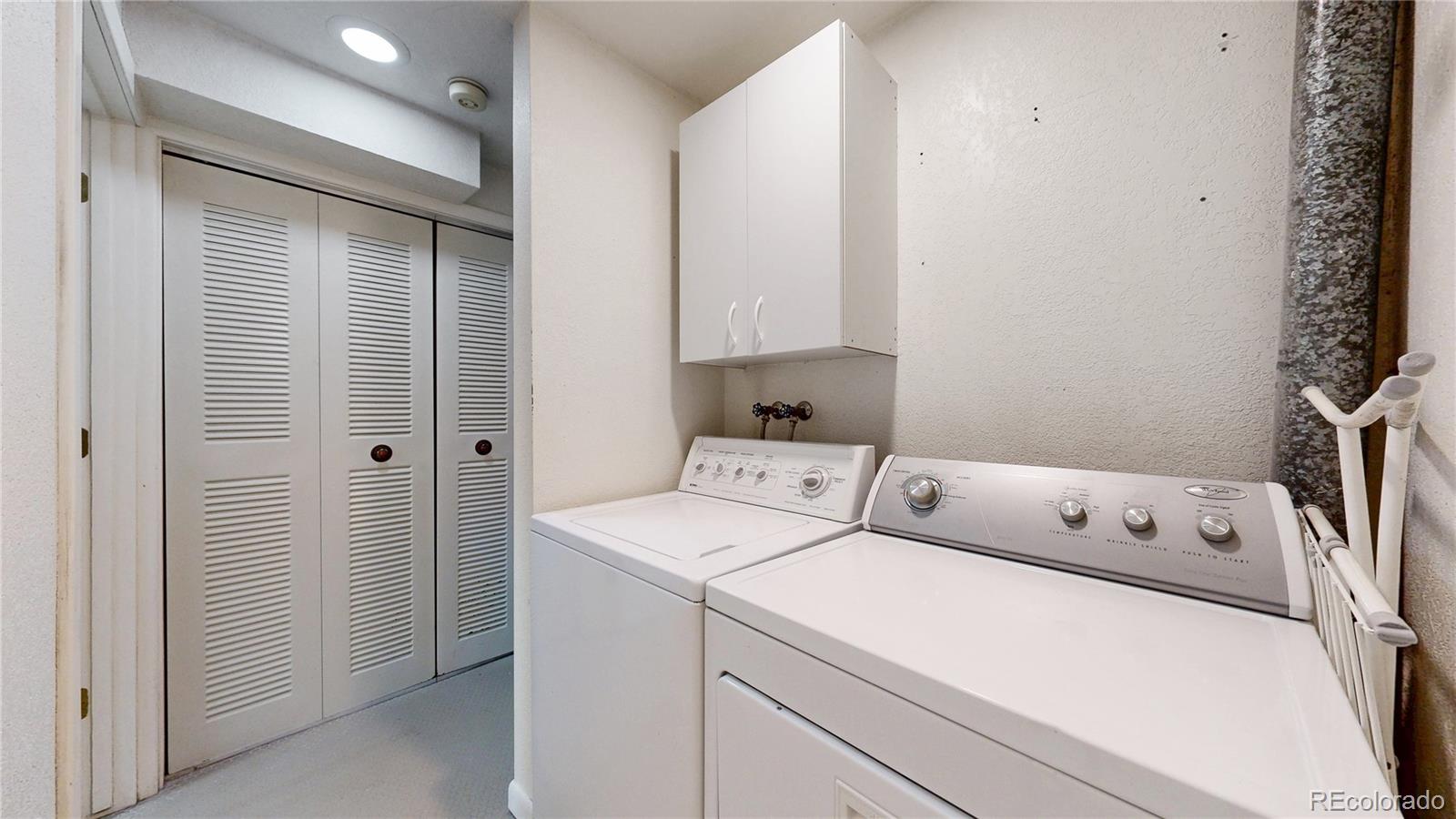 MLS Image #29 for 2220 s yosemite circle,denver, Colorado