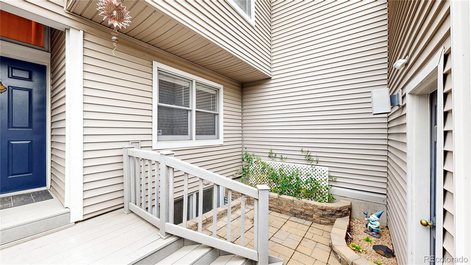 MLS Image #38 for 2220 s yosemite circle,denver, Colorado