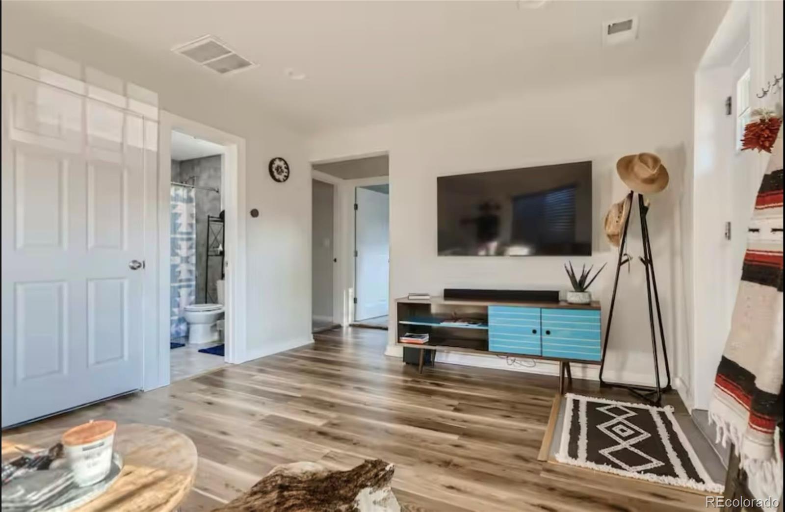 MLS Image #5 for 150 s osceola street,denver, Colorado