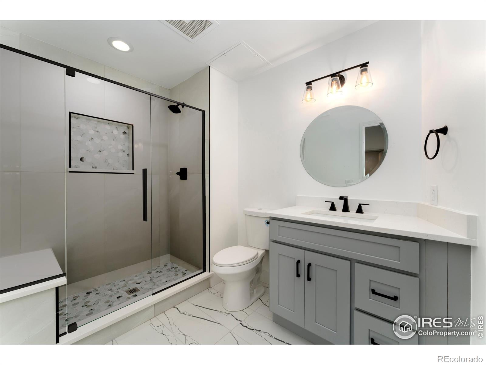 MLS Image #10 for 3100  huron street 1d,denver, Colorado
