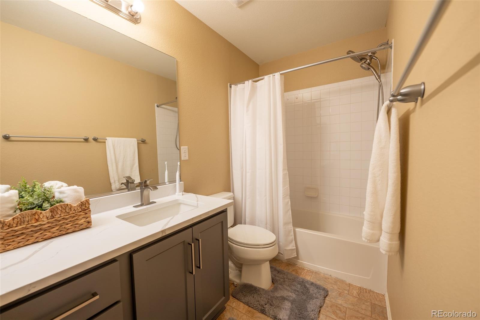 MLS Image #17 for 24661 e layton place,aurora, Colorado