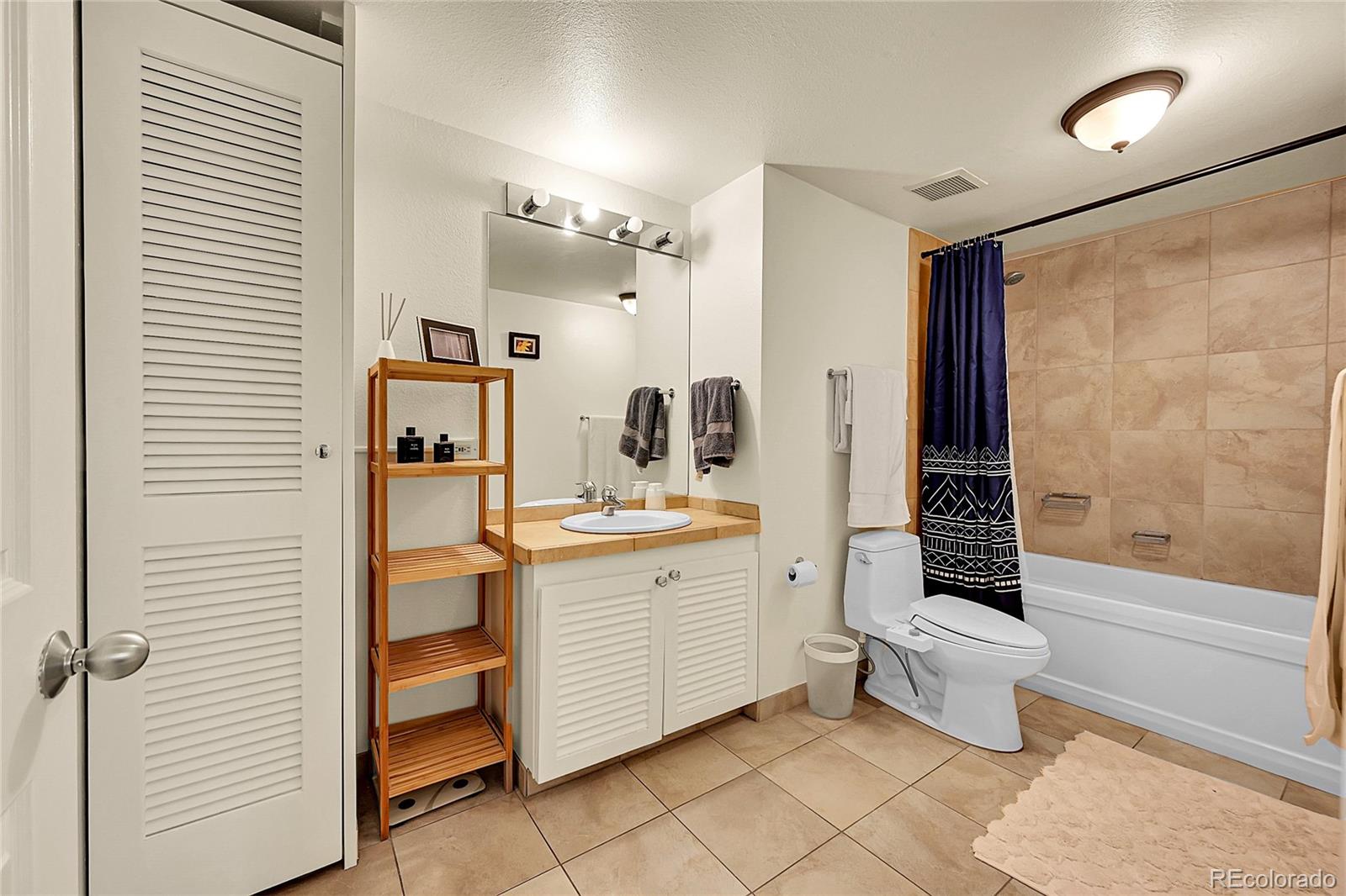 MLS Image #16 for 2351  federal boulevard,denver, Colorado