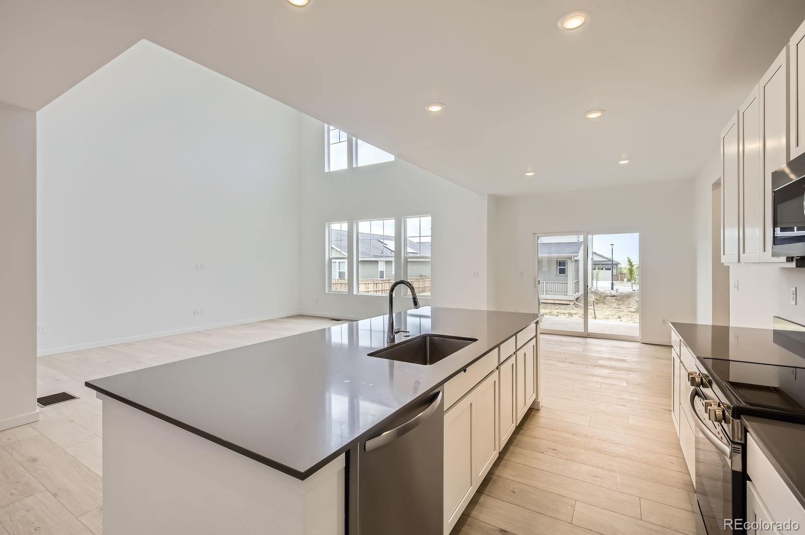 MLS Image #3 for 4170  amanda drive,johnstown, Colorado