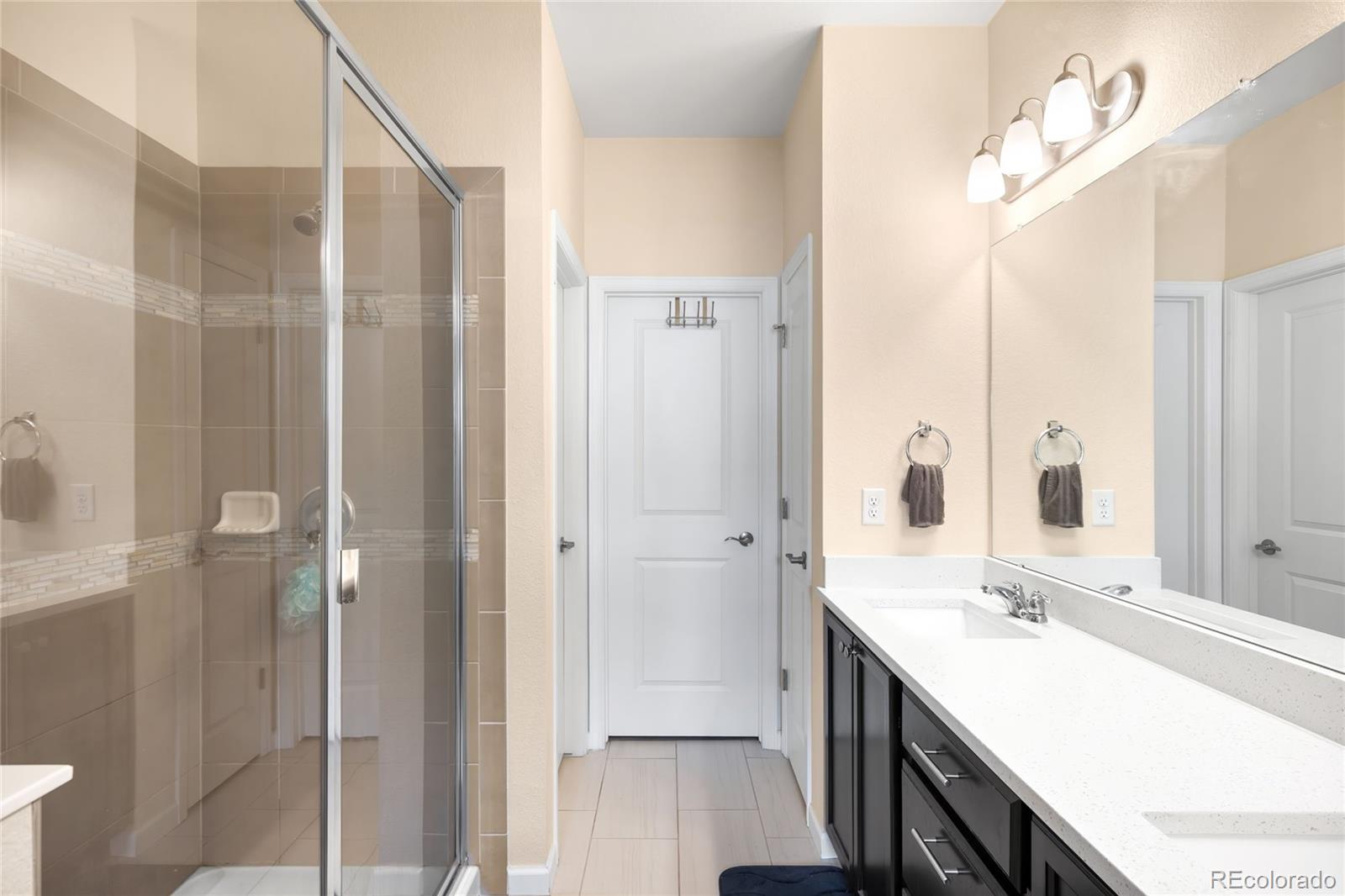 MLS Image #15 for 15546 w 64th loop,arvada, Colorado