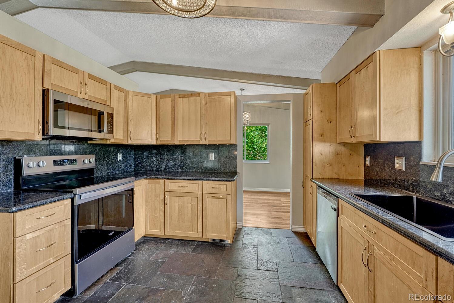 MLS Image #11 for 2690  maroon bells avenue,colorado springs, Colorado