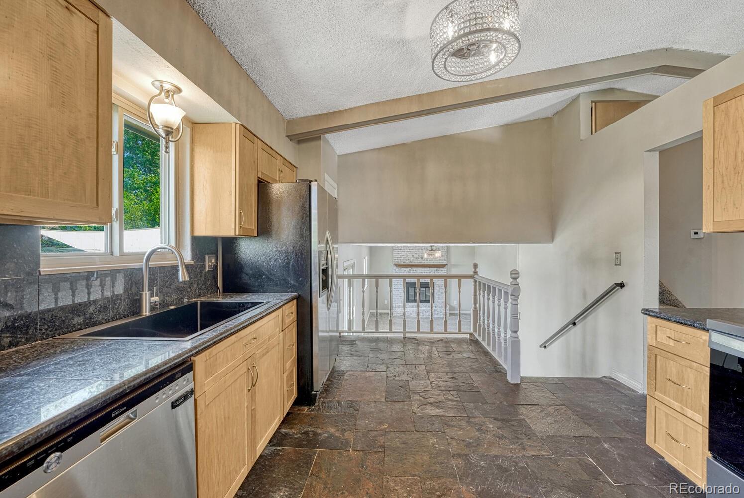 MLS Image #7 for 2690  maroon bells avenue,colorado springs, Colorado